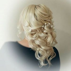Pearl cluster hair pins (wedding hair!)